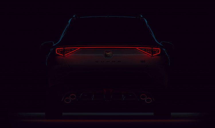 CUPRA Formentor, první vozidlo, vyvinuté specificky pro značku CUPRA, má nyní silné pětiválcové srdce