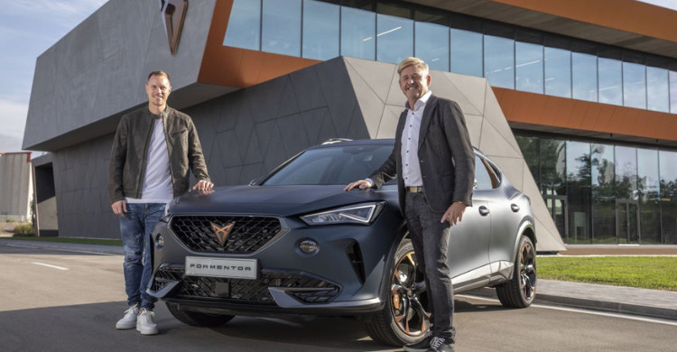 CUPRA zahajuje výrobu nového modelu Formentor